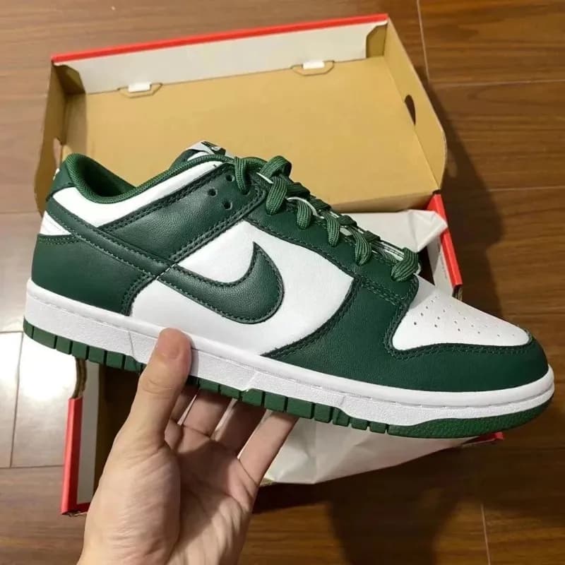 Nike Dunk Low Pine Green