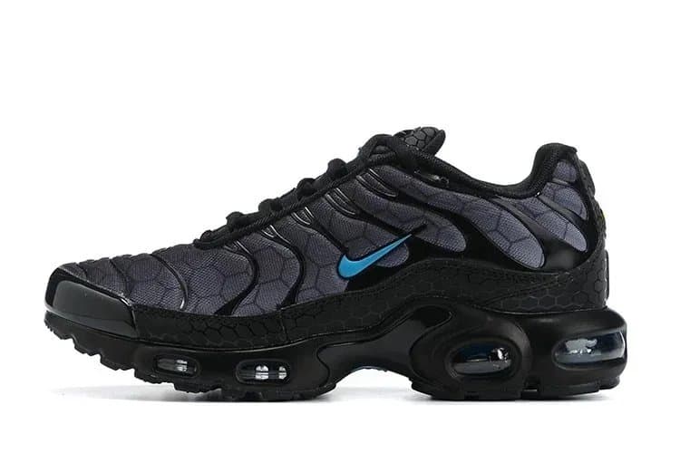 Nike Air Max Plus Black Volt