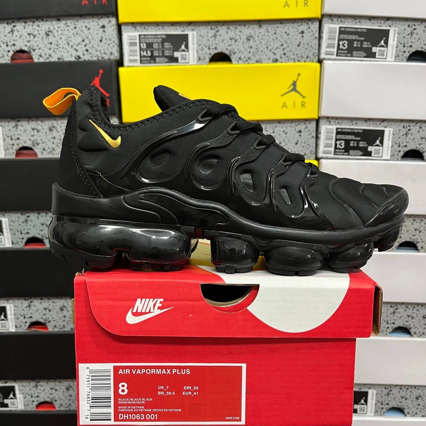 Nike Air VaporMax Plus Black/Yellow