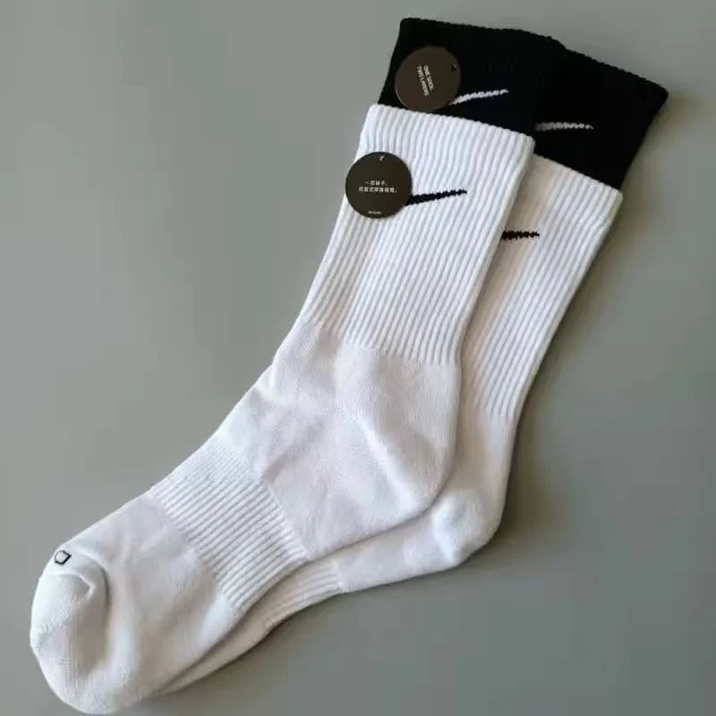 Nike Crew Socks Swoosh Logo