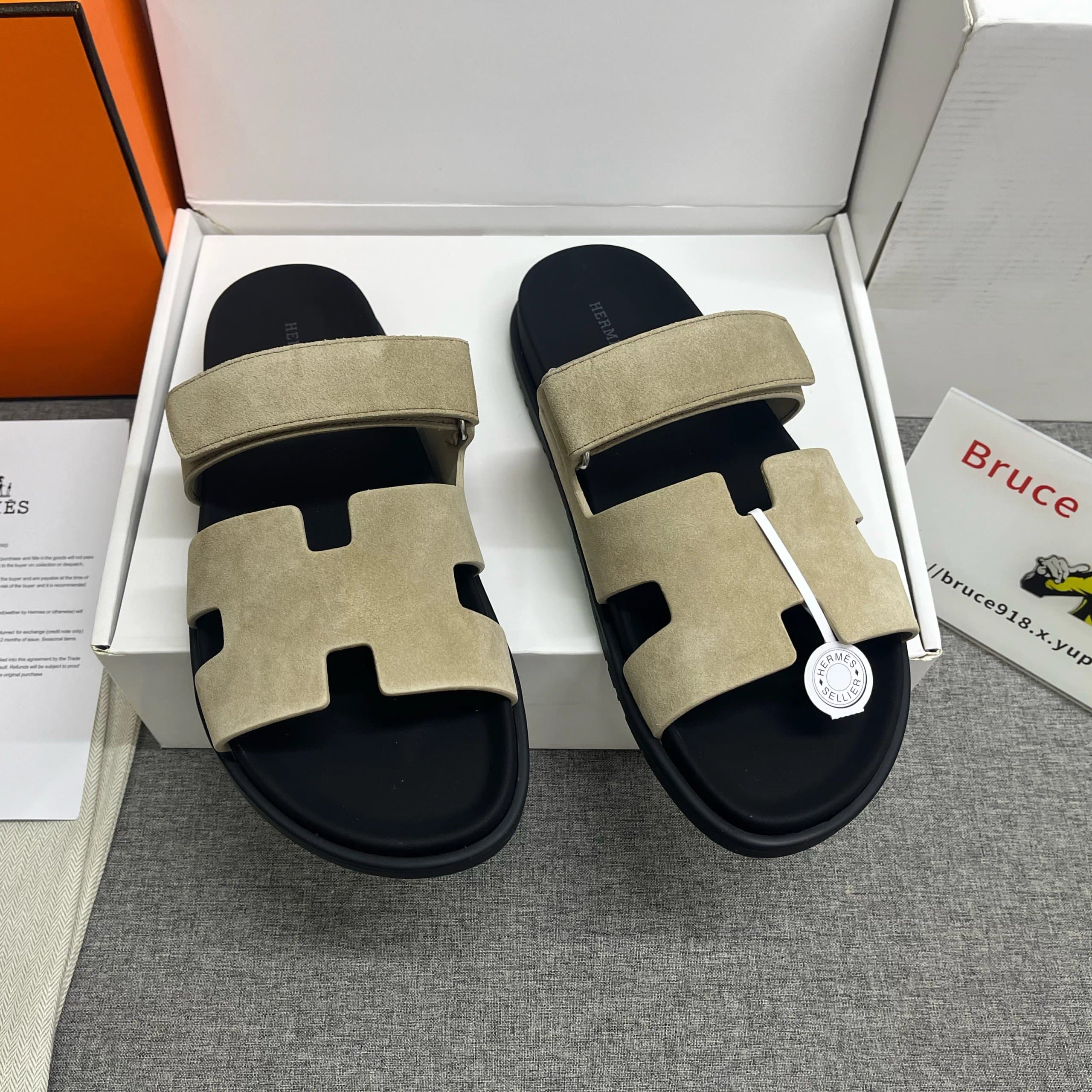 Hermès Oran Sandal Suede — 28号米色磨砂