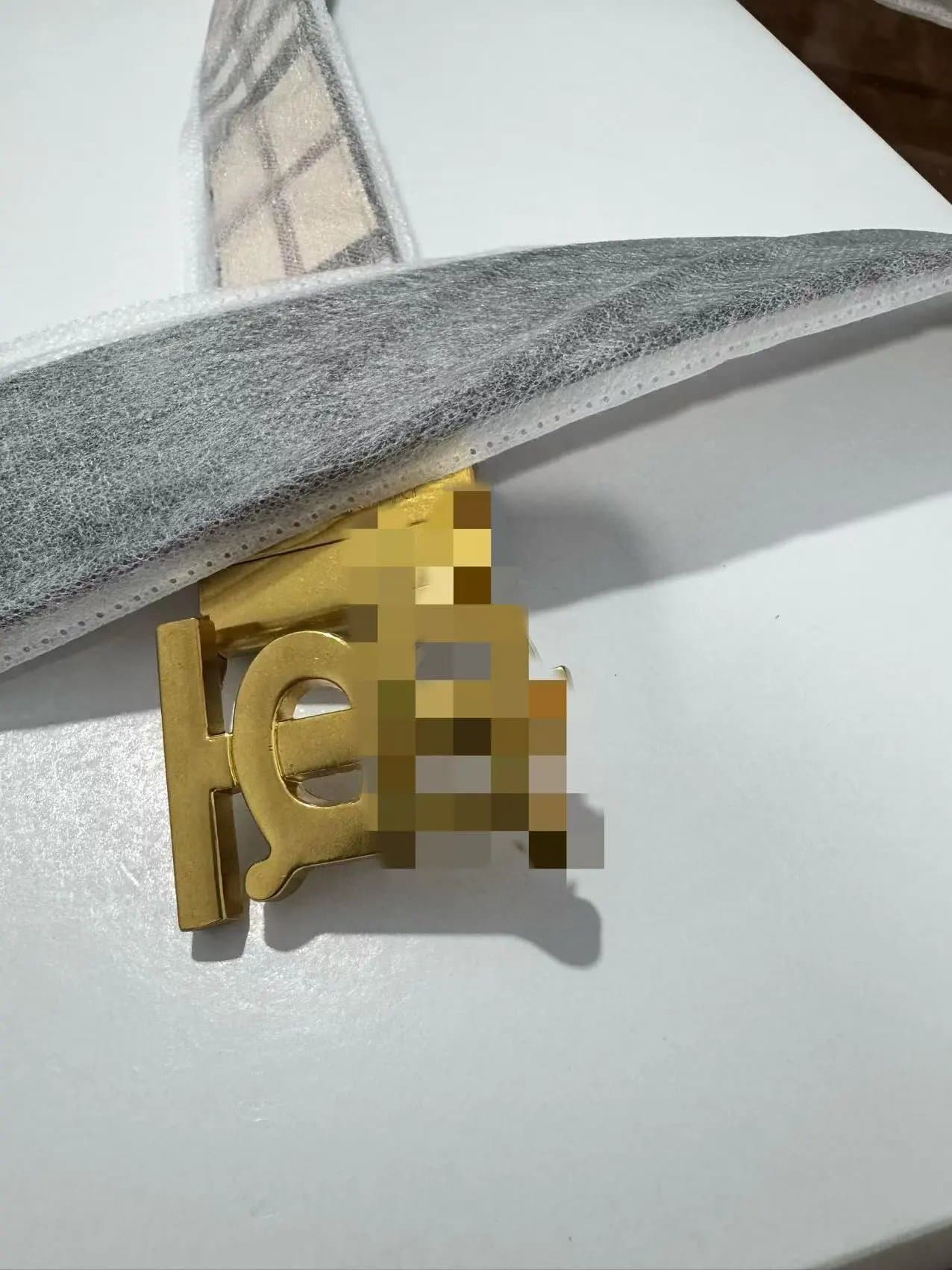 Hermès H Buckle Belt Gold Hardware