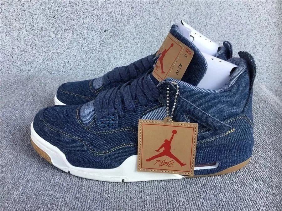 Air Jordan 4 Thunder — 26