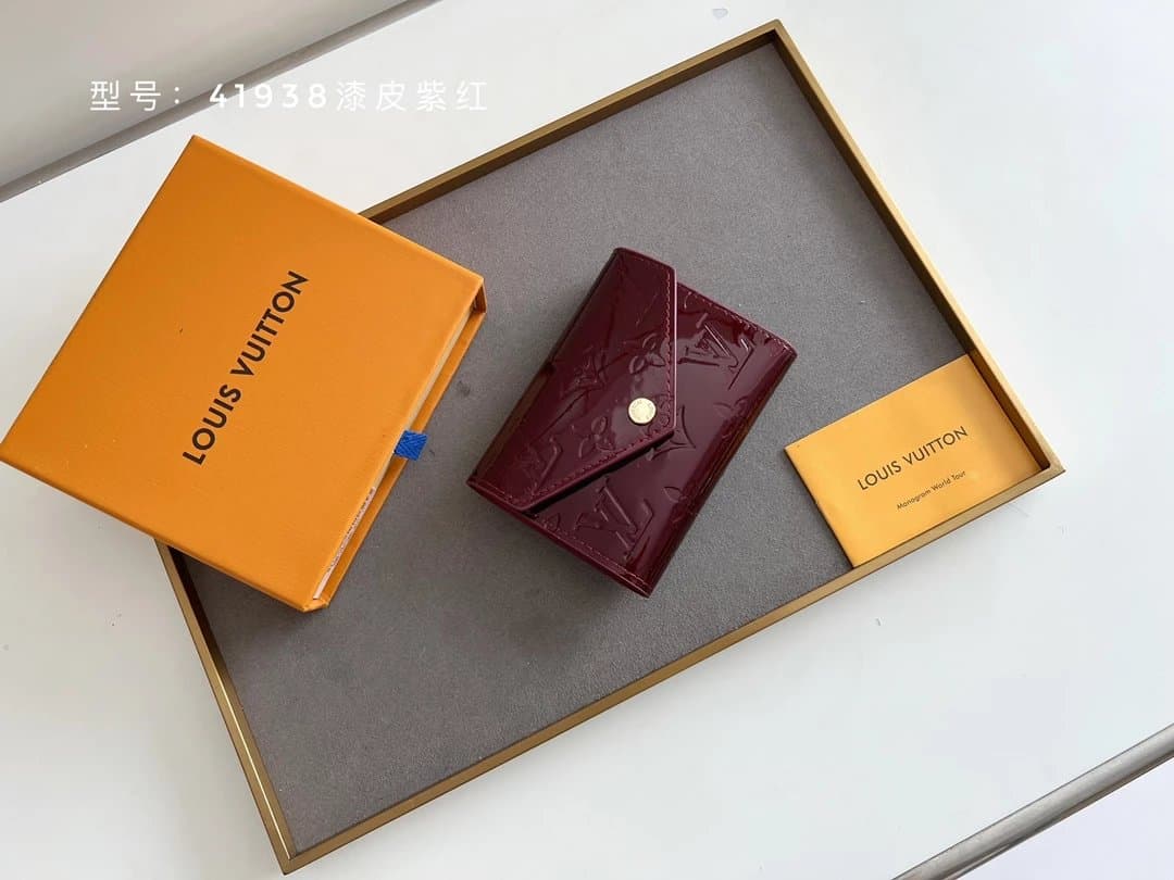Louis Vuitton Compact Wallet Monogram Vernis