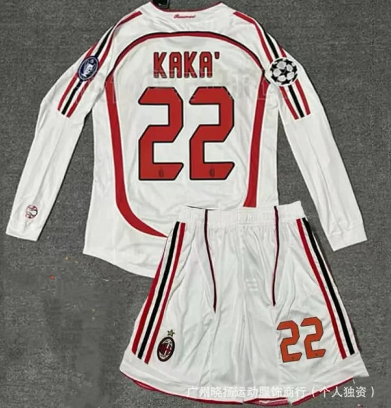 AC Milan Home Kit Kaka 22