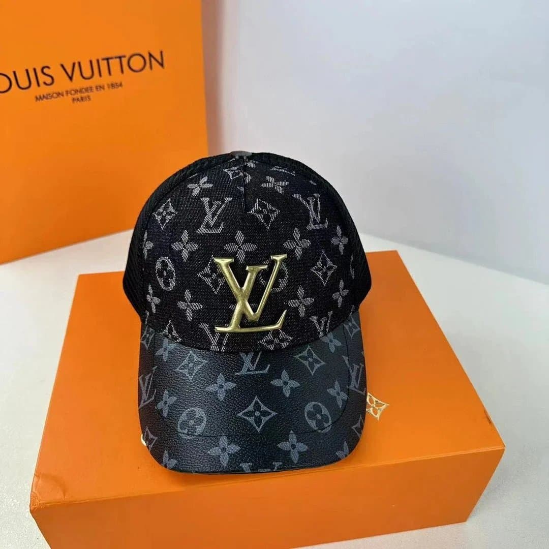 Louis Vuitton Baseball Cap Monogram Eclipse