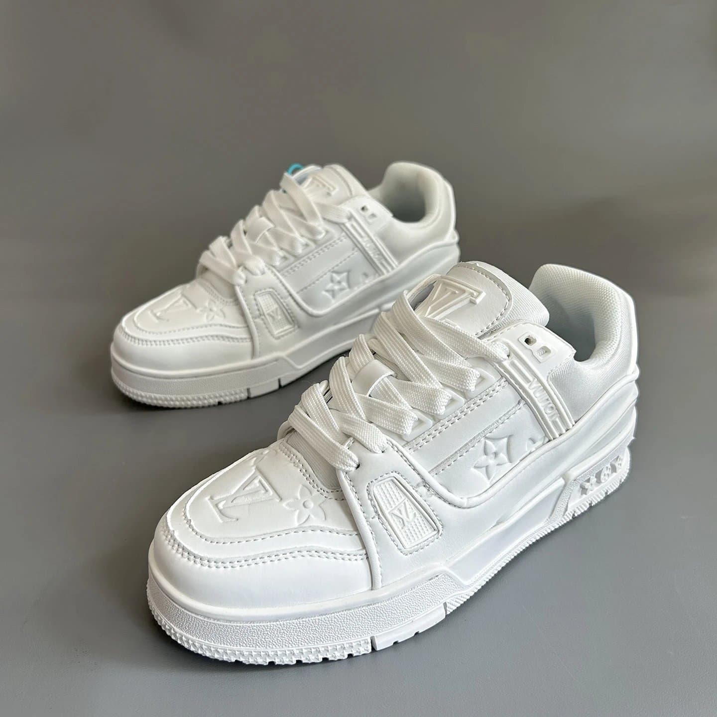 Louis Vuitton LV Trainer White Monogram — 6 全白