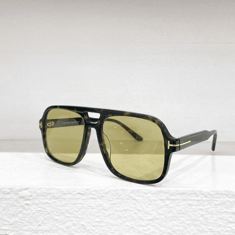 Tom Ford FT0888 Honey Tortoise — 33