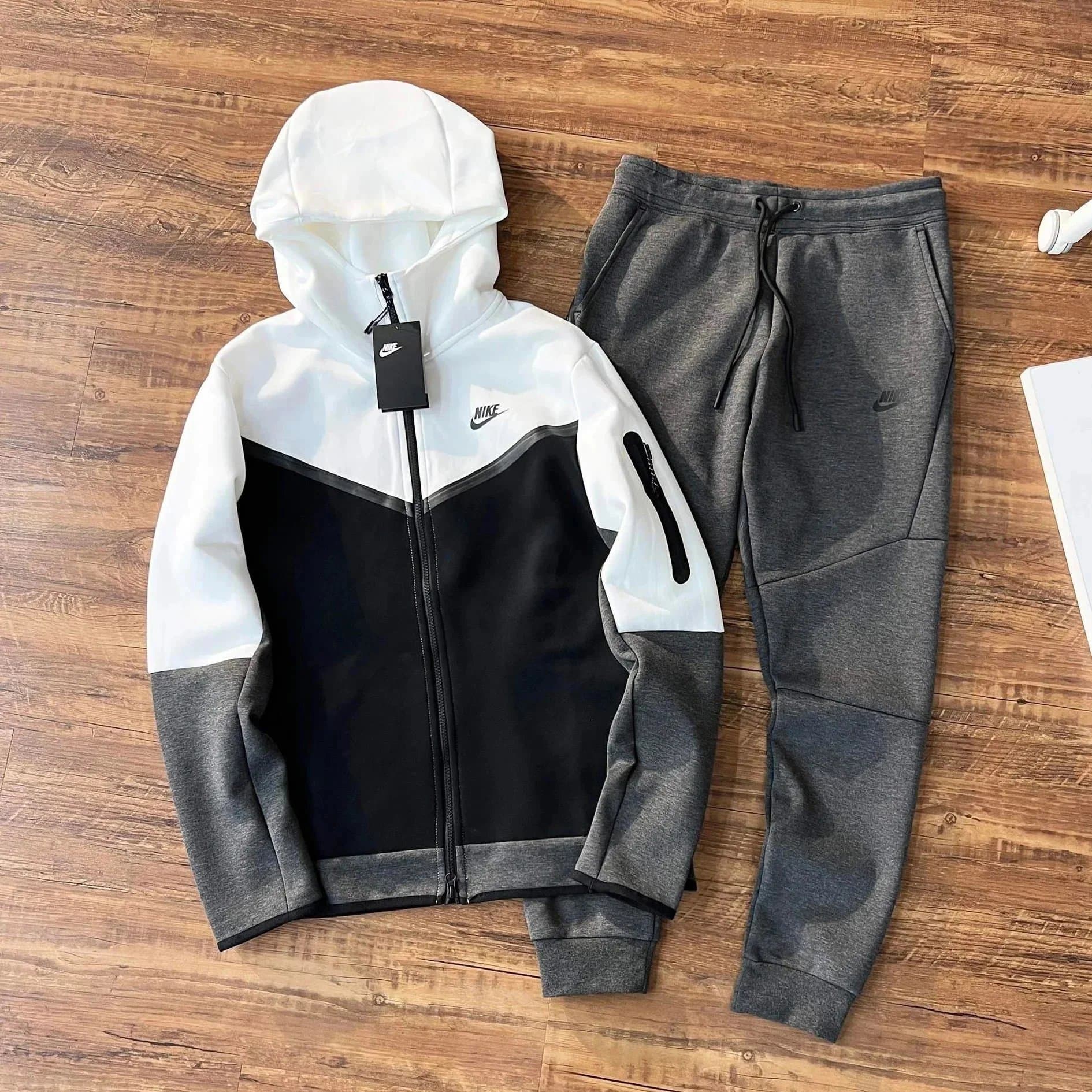 Nike Track Pants Side Stripe — 套装 黑拼白