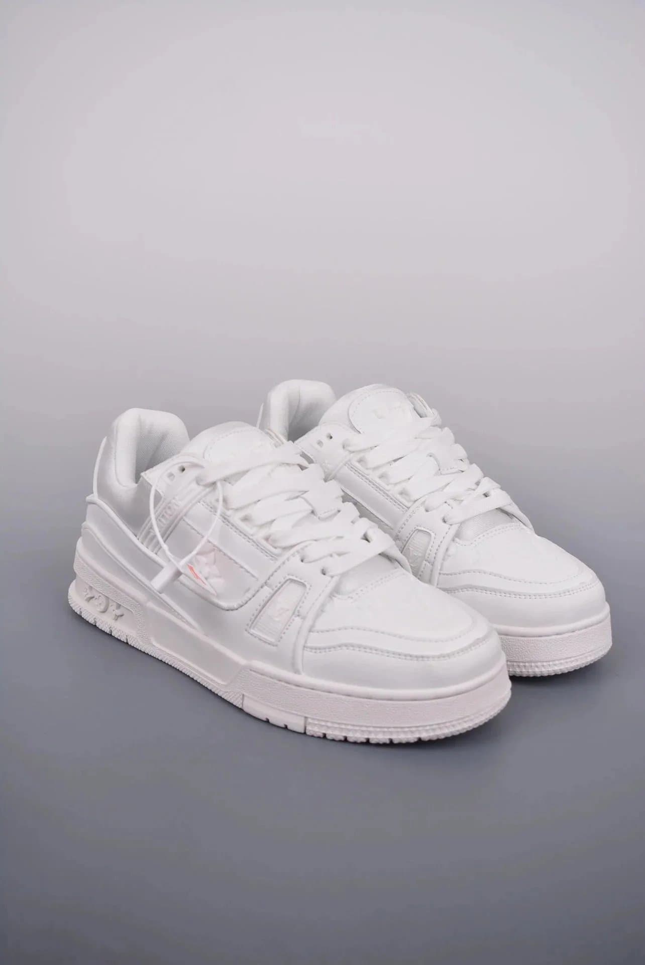 Louis Vuitton LV Trainer Monogram Eclipse — TX-17