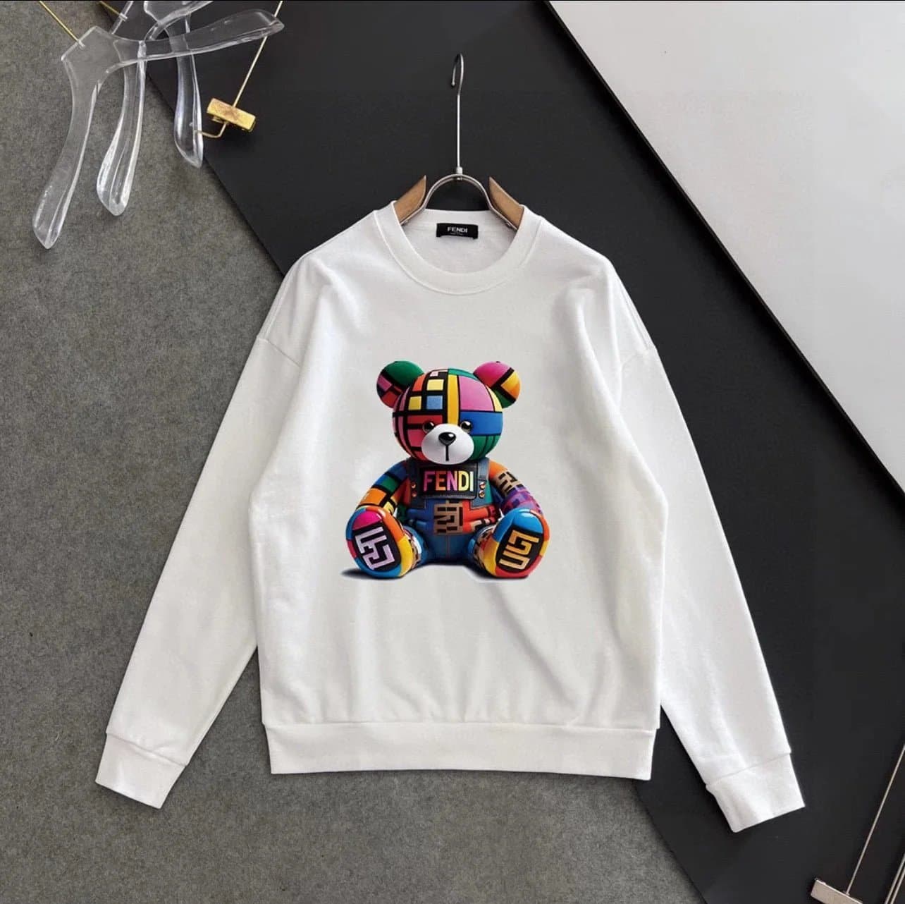 Fendi SpongeBob Sweatshirt SpongeBob Print — 40