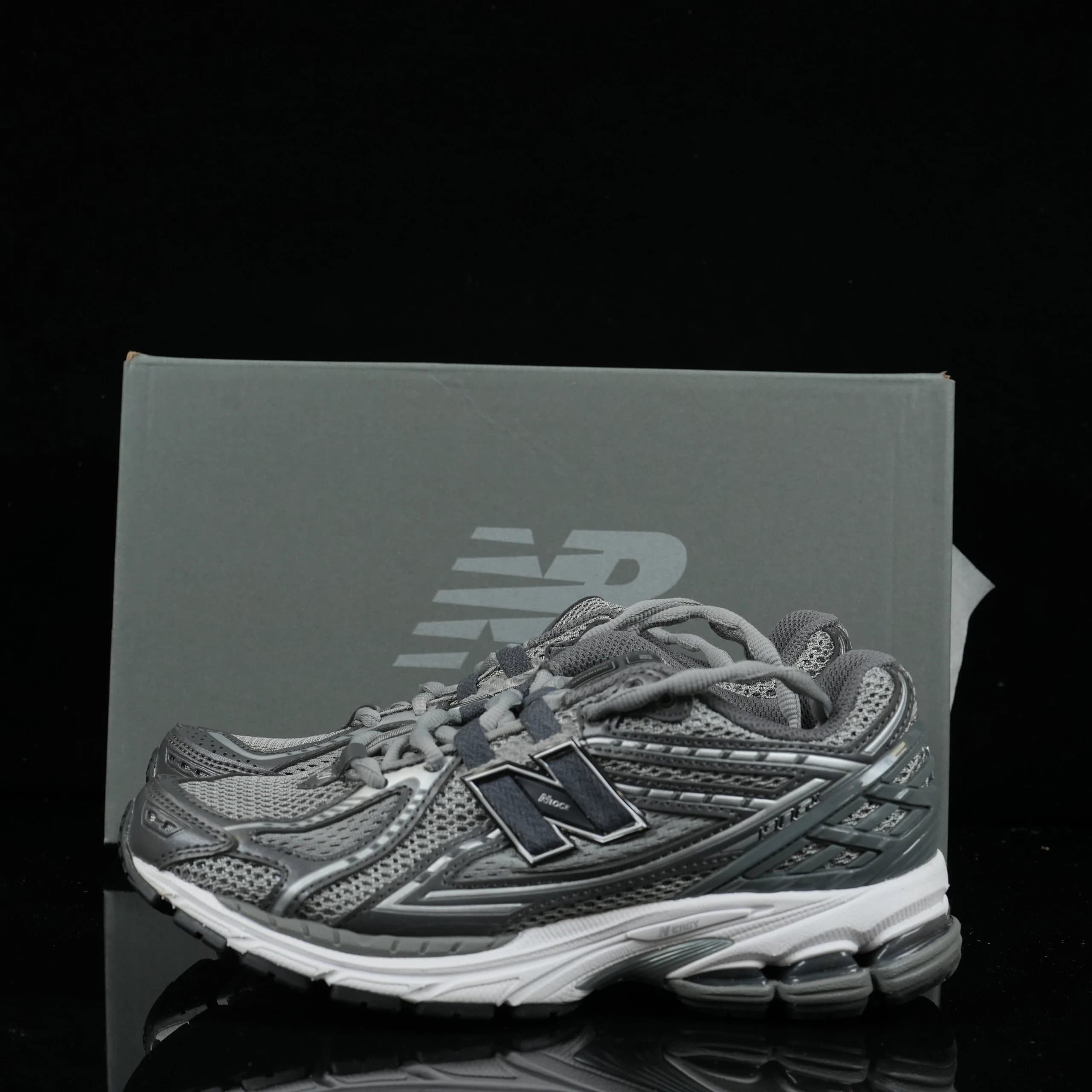 New Balance 1500 Grey White