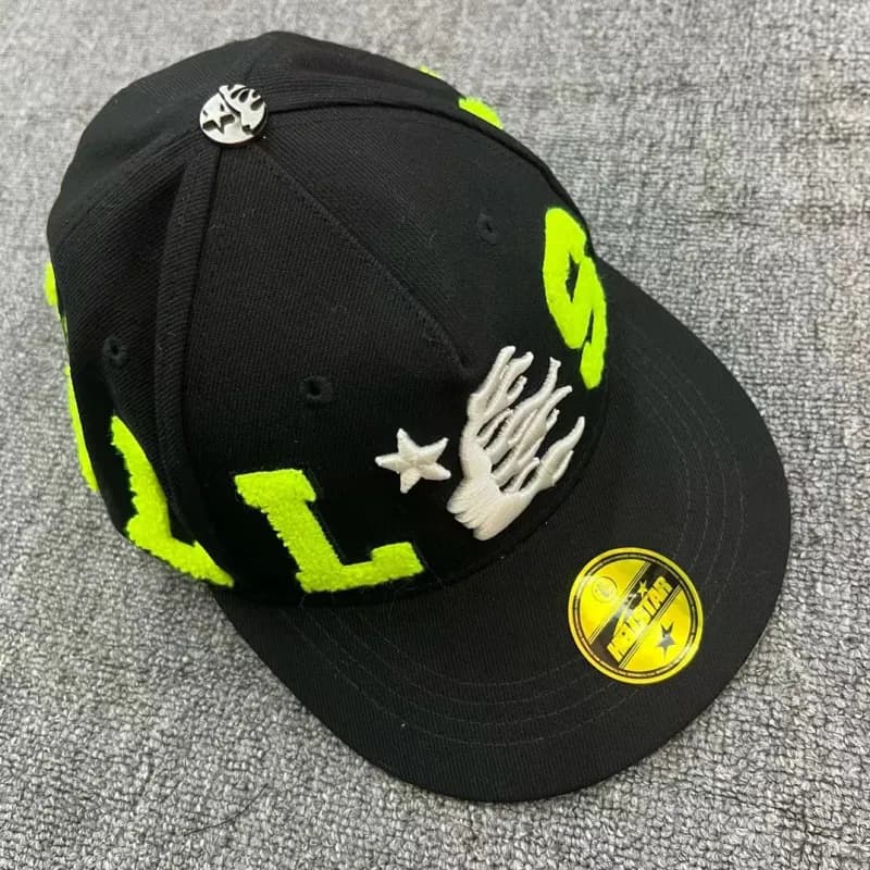 Hellstar Snapback Cap Flame Graphic — 29