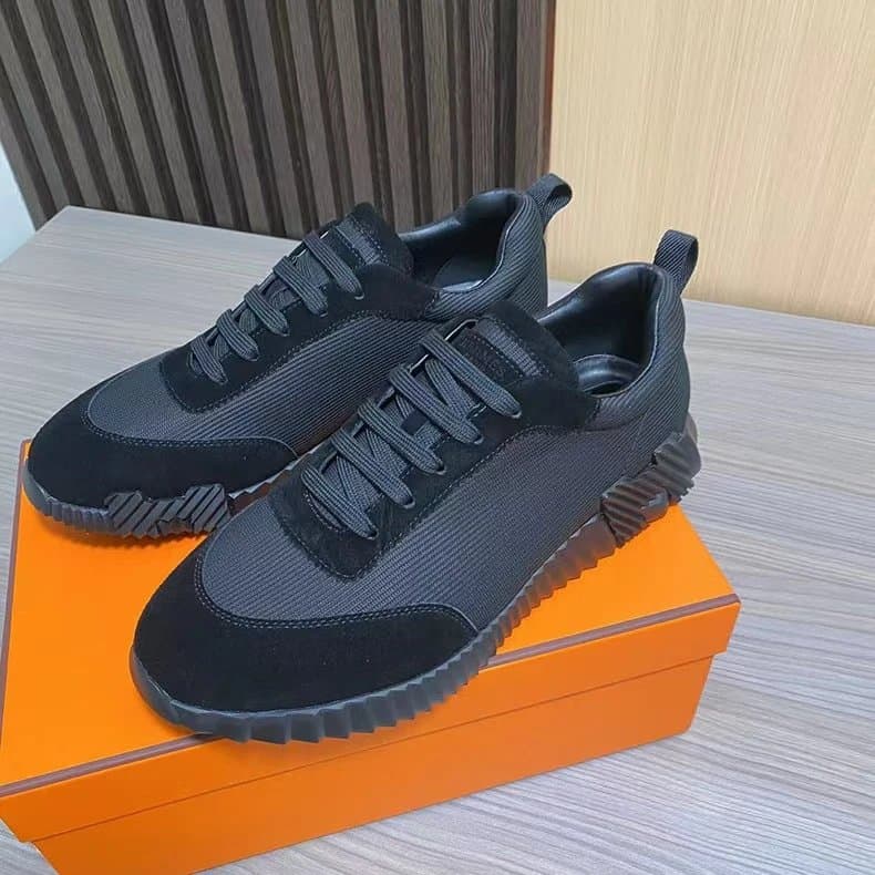 Hermès Run Away Black