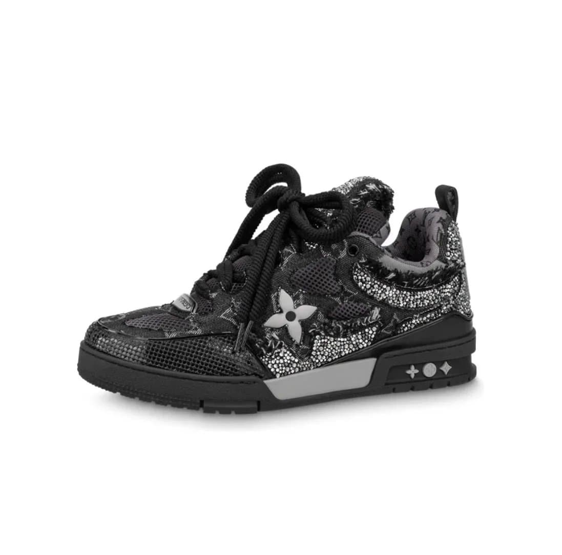 Louis Vuitton LV Trainer Monogram Flower — 17