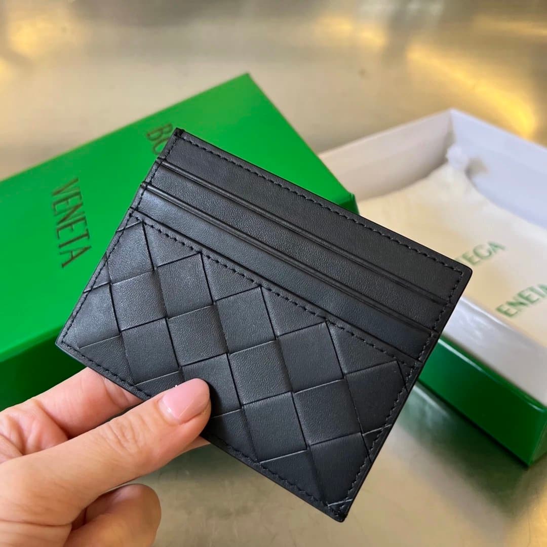 Bottega Veneta Cassette Cardholder Intrecciato