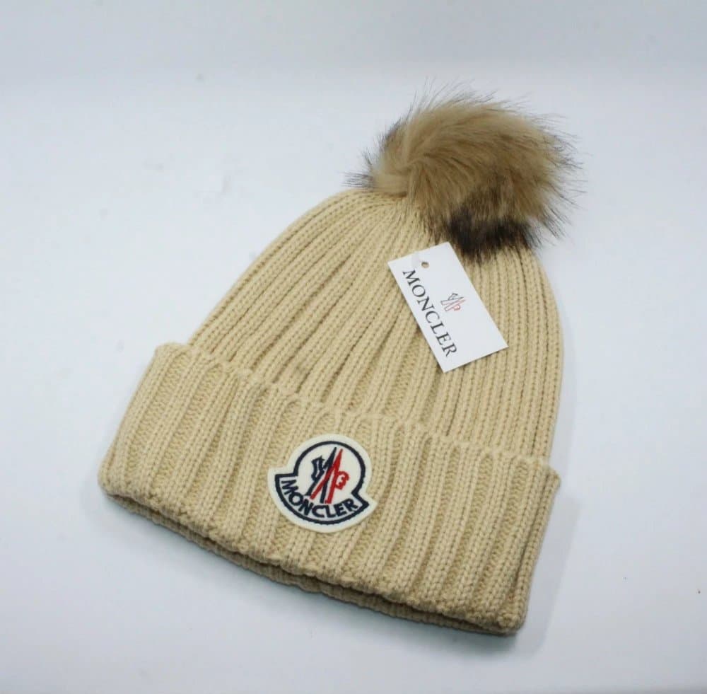 Moncler Ribbed Beanie Fur Pom-Pom