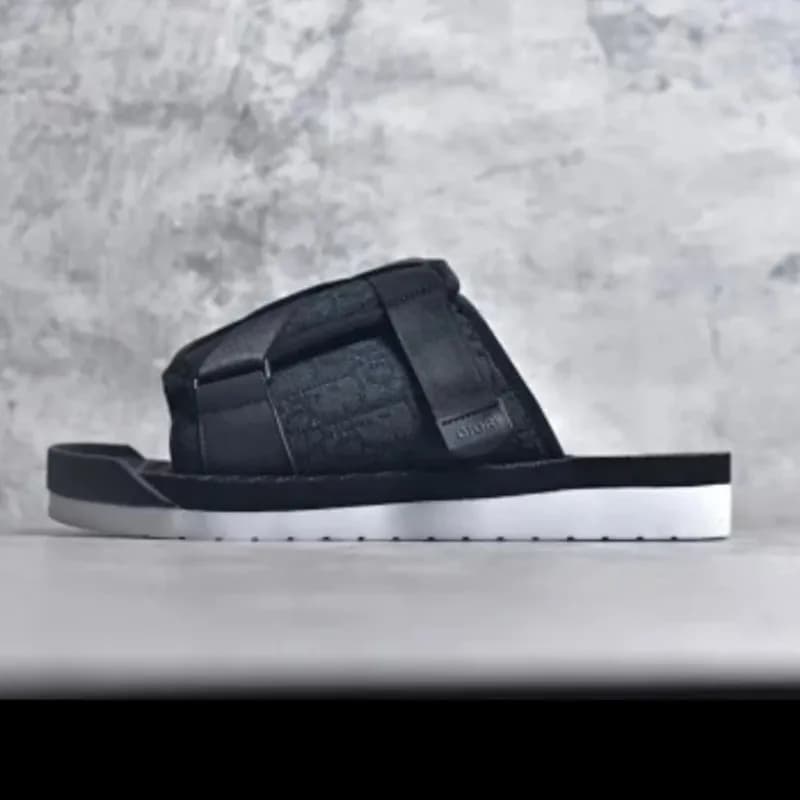 Dior B23 Slide Double Strap — 纯黑拼白底
