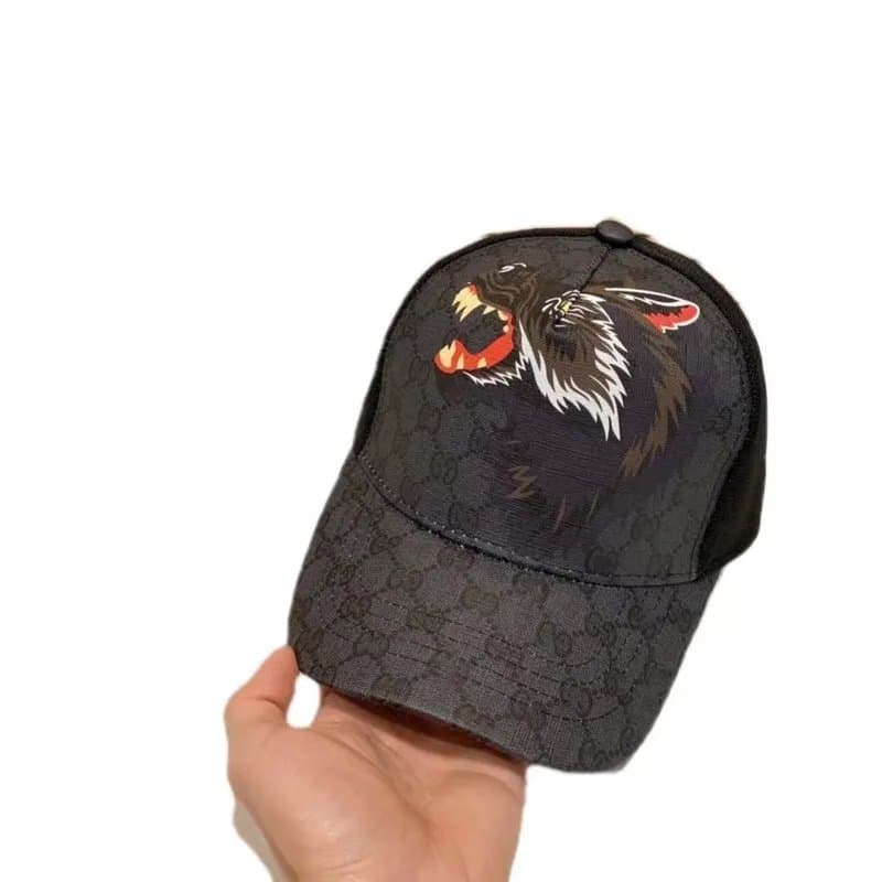 Gucci Tiger Print Cap GG Monogram