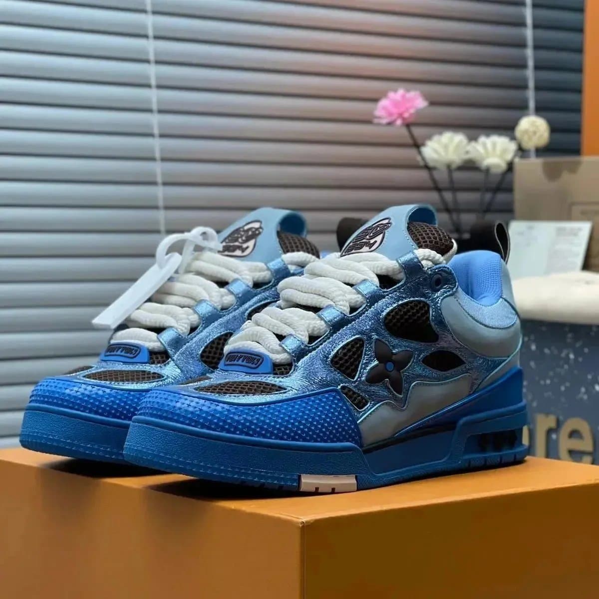 Louis Vuitton LV Trainer Monogram Flower — 09