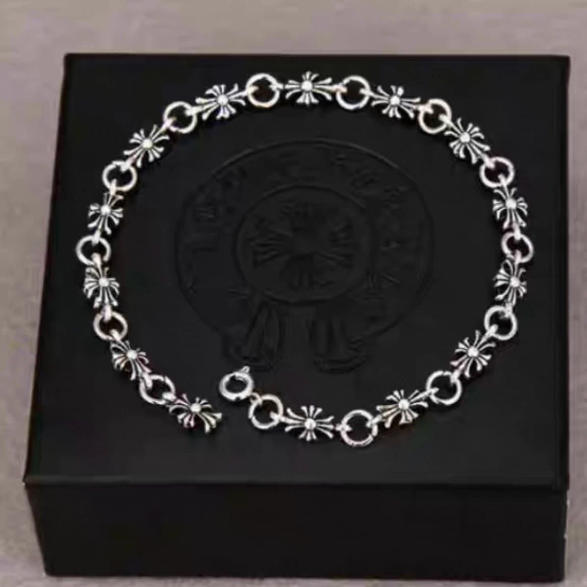 Chrome Hearts Cross Bracelet Silver — 22cm · 9