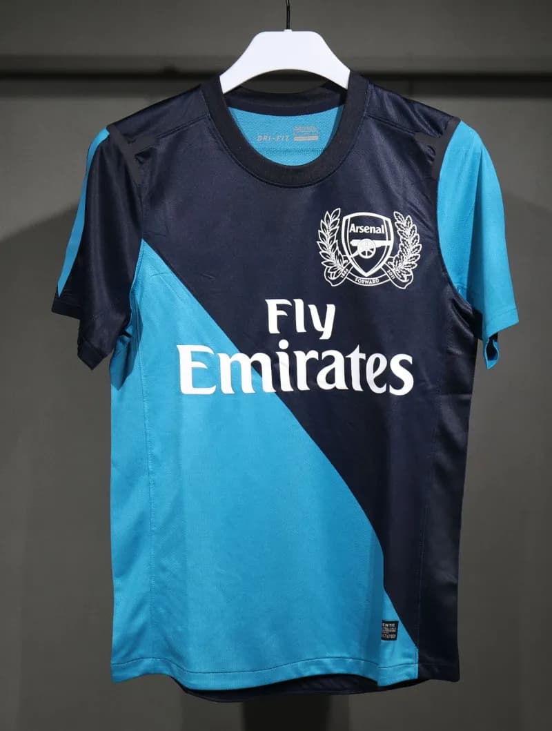 Adidas FC Barcelona Home Jersey UNICEF Sponsor — 2011-12阿森纳客场（球员版）