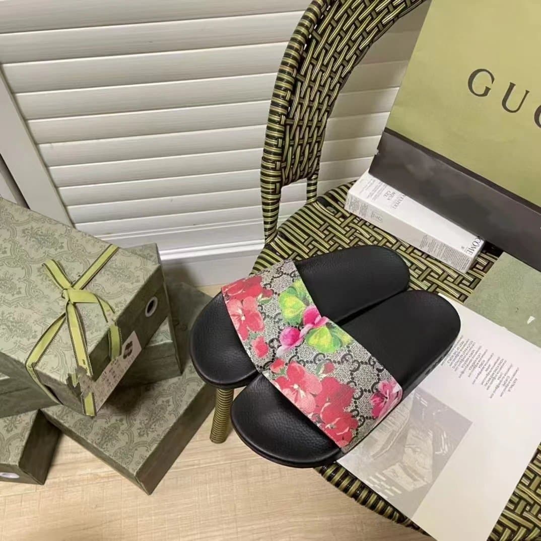 Gucci Slide Sandal Floral GG Web
