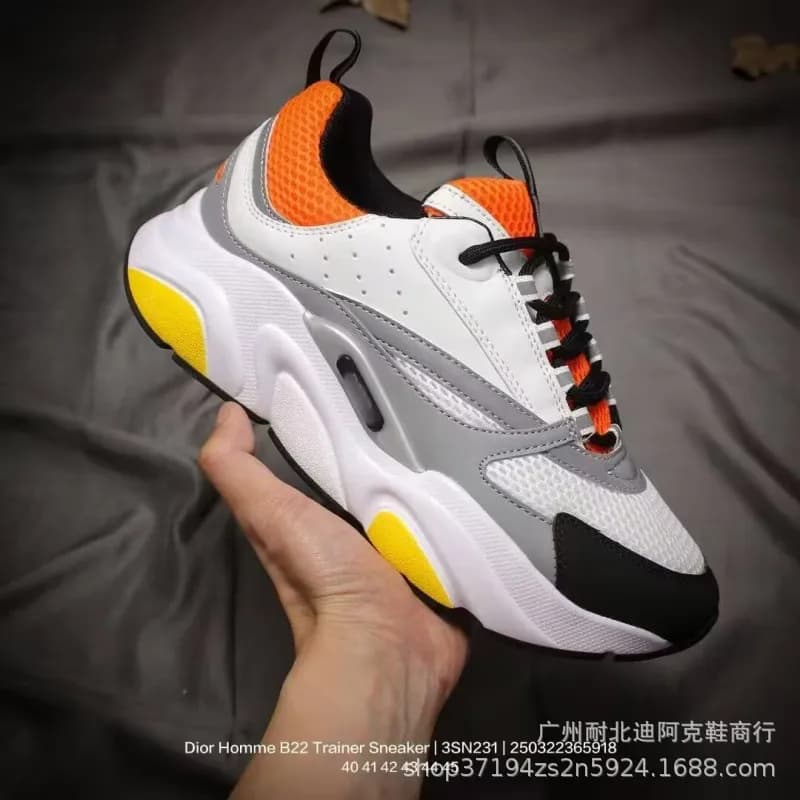 Balenciaga Triple S Pastel Mix — 白桔