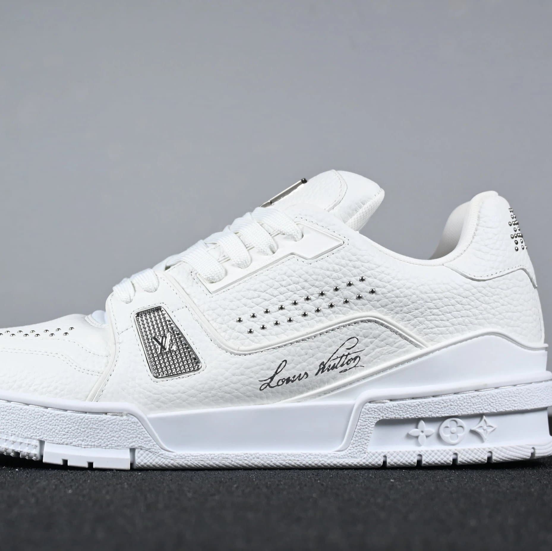 Louis Vuitton LV Trainer Monogram Mesh — 白铆钉