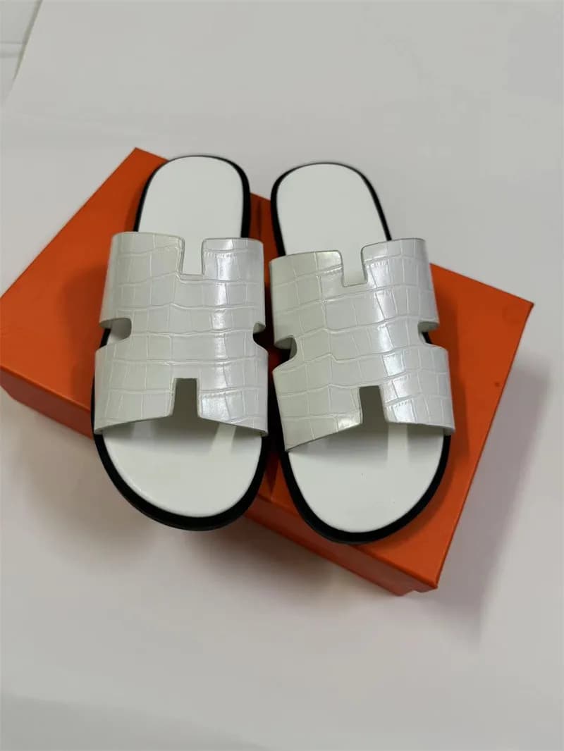 Hermès Oran Sandal Crocodile-Embossed — White stone pattern