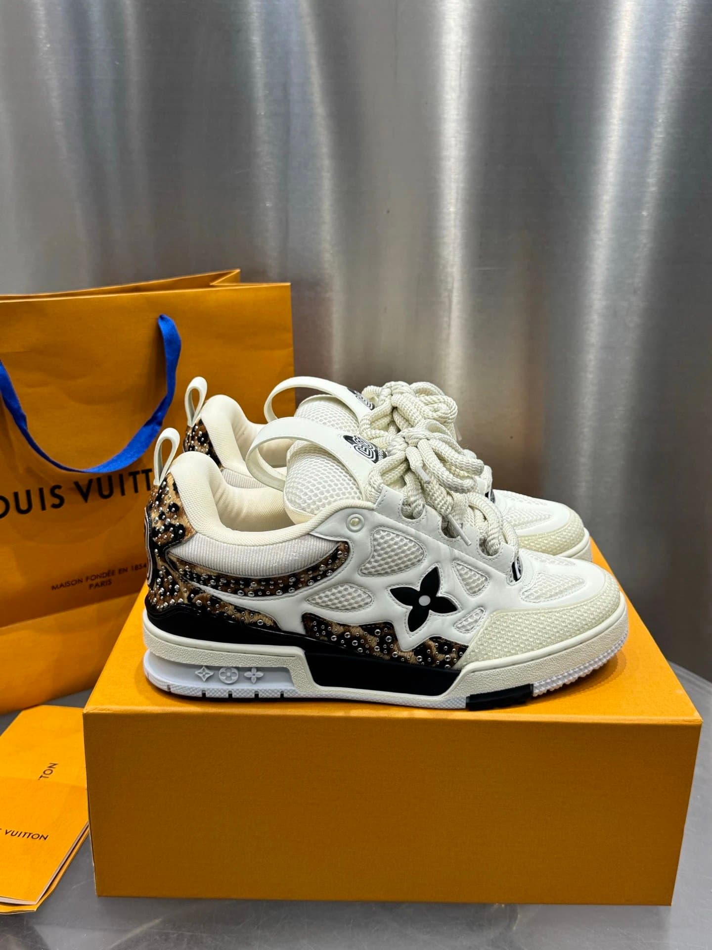 Urban Crafted Rep