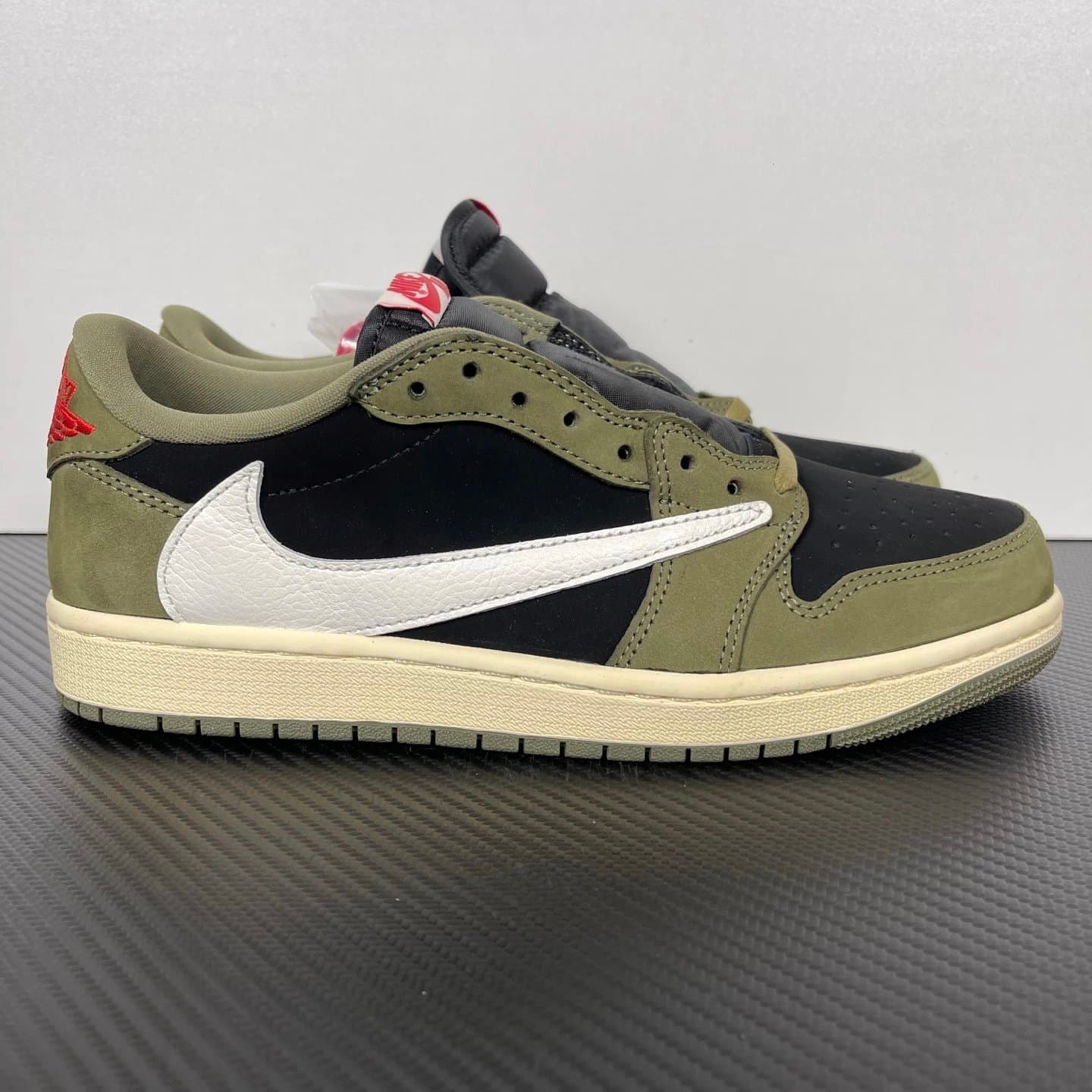 Air Jordan 1 Low Travis Scott Reverse Mocha