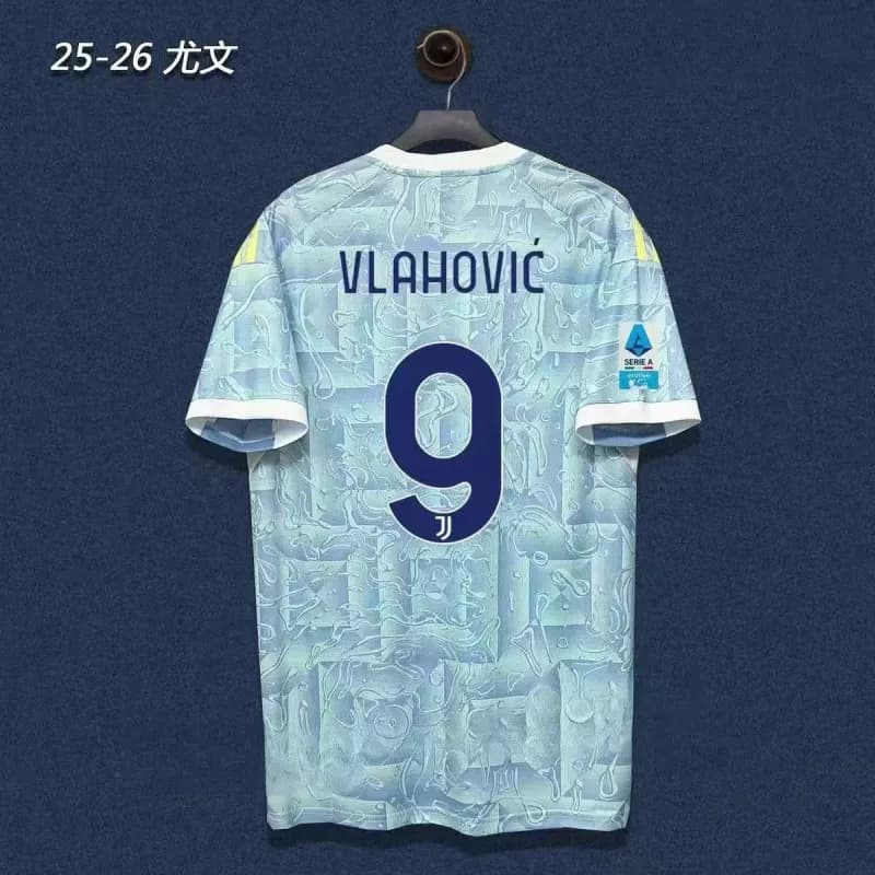 Adidas Home Jersey Vlahović #9