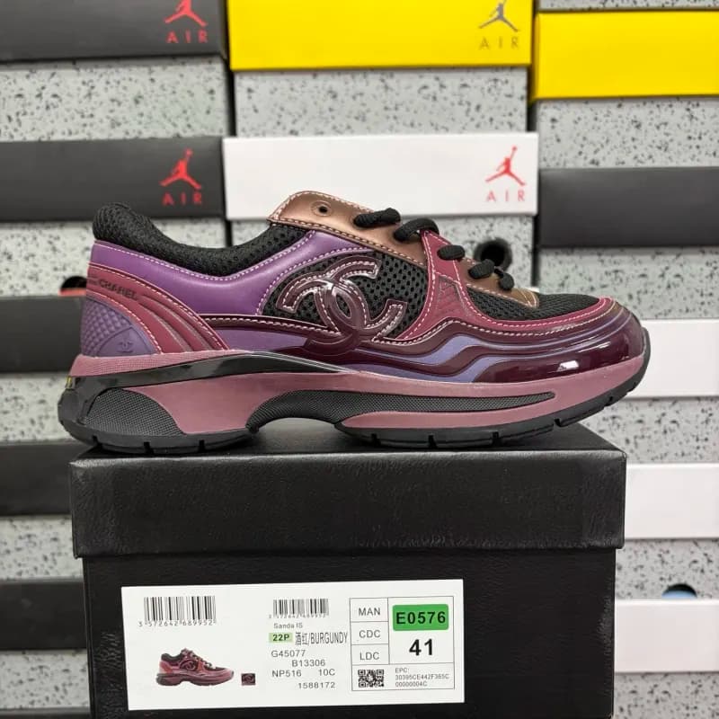 Chanel Sanda 16 Burgundy