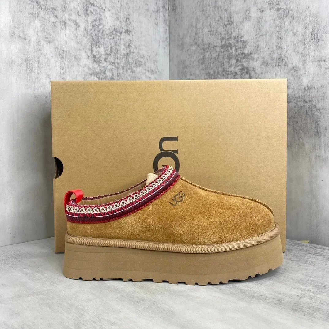 UGG Mini Platform Classic Suede — 11