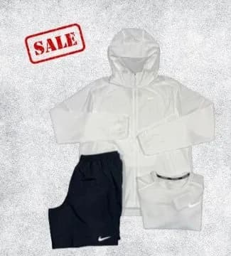 Nike Windbreaker Jacket Packable Hooded