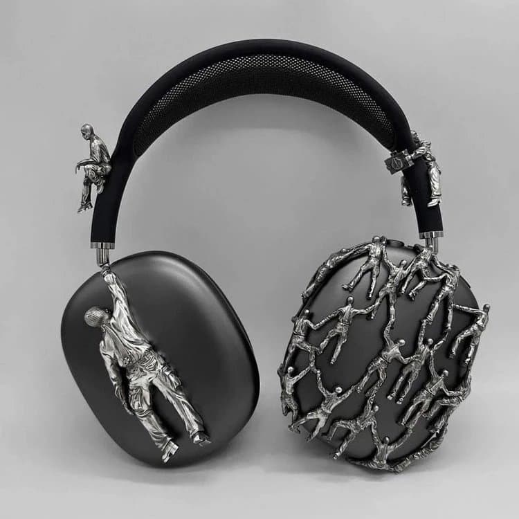 Chrome Hearts × Apple Over-Ear Headphones Sculptural Figurine Edition