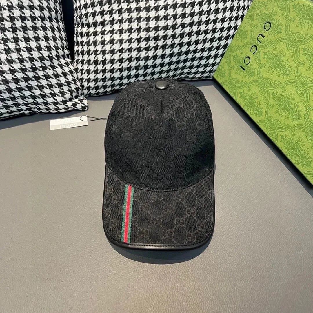 Gucci Baseball Cap GG Monogram