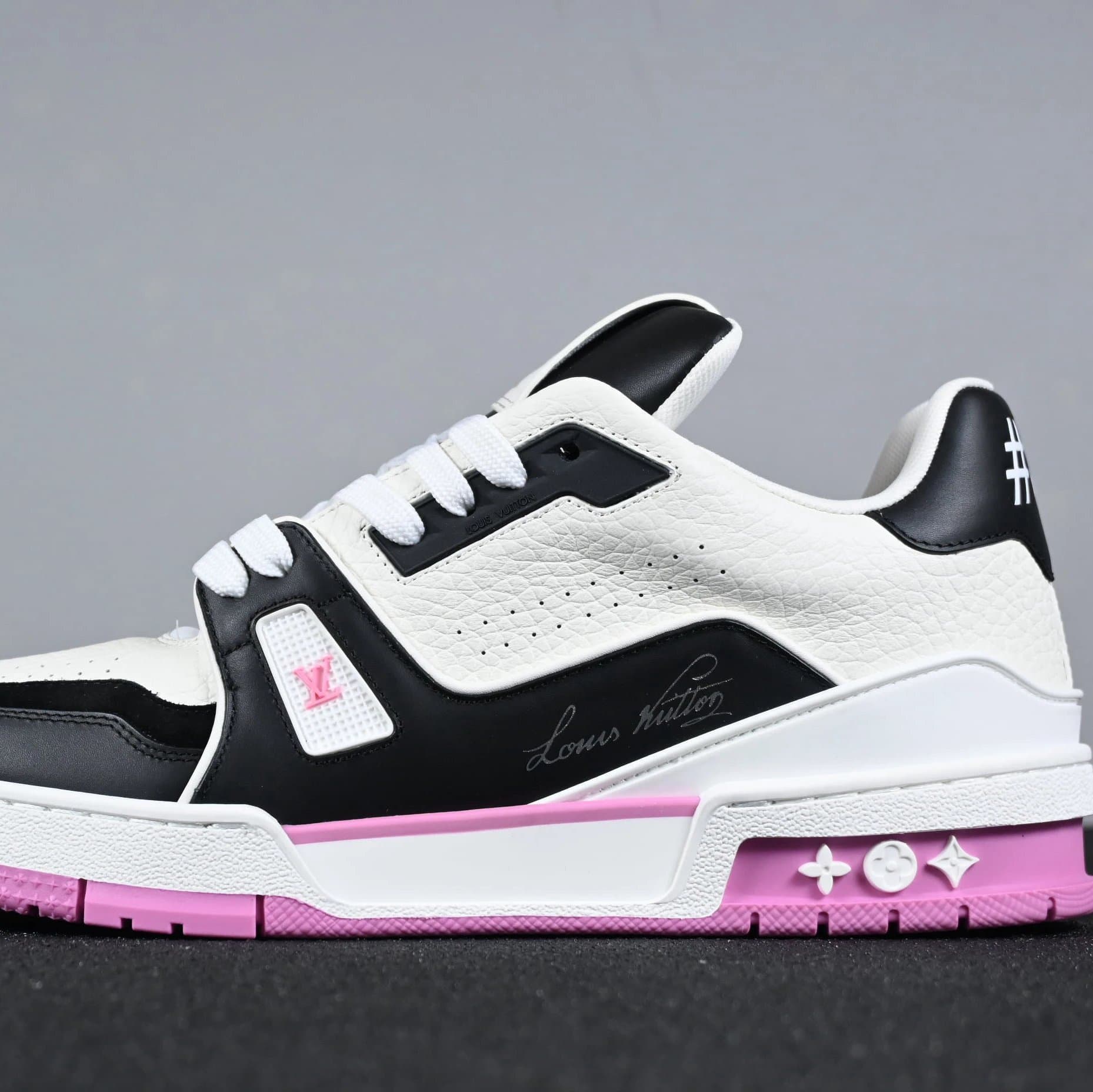 Louis Vuitton LV Trainer White Black Pink