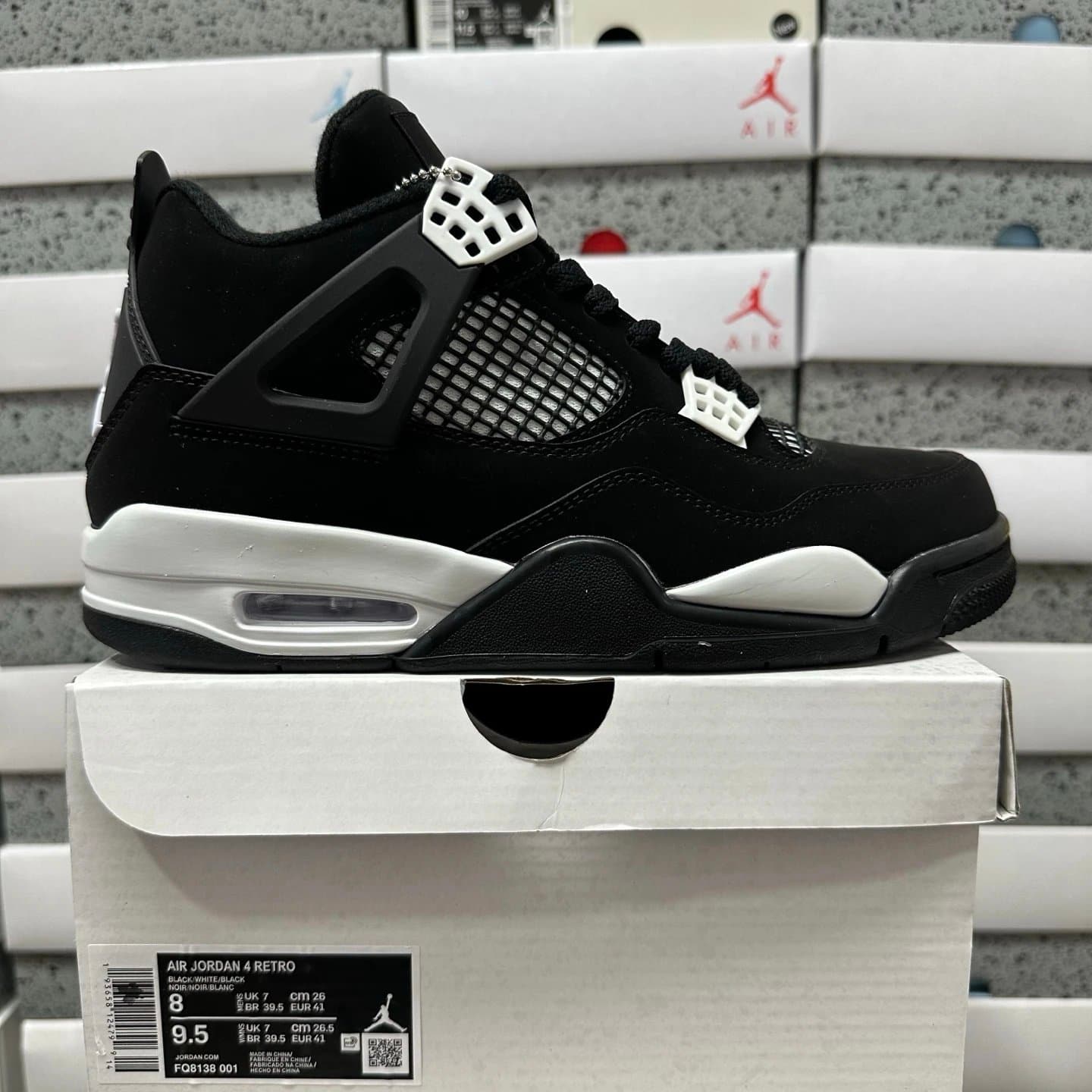 Air Jordan 4 Retro Brown — CP版 · FQ8138-001 黑白