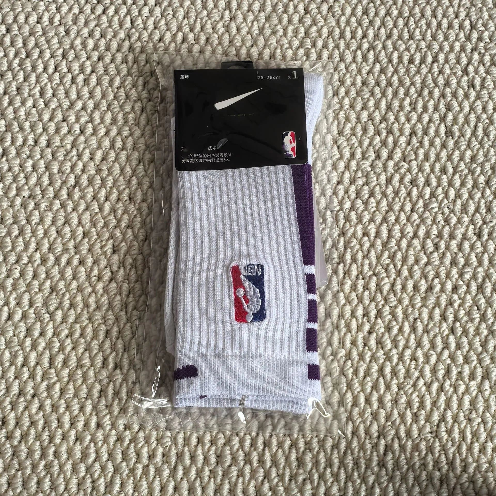 Nike NBA Crew Socks NBA Logo — 40-45 · 长筒篮球袜白紫