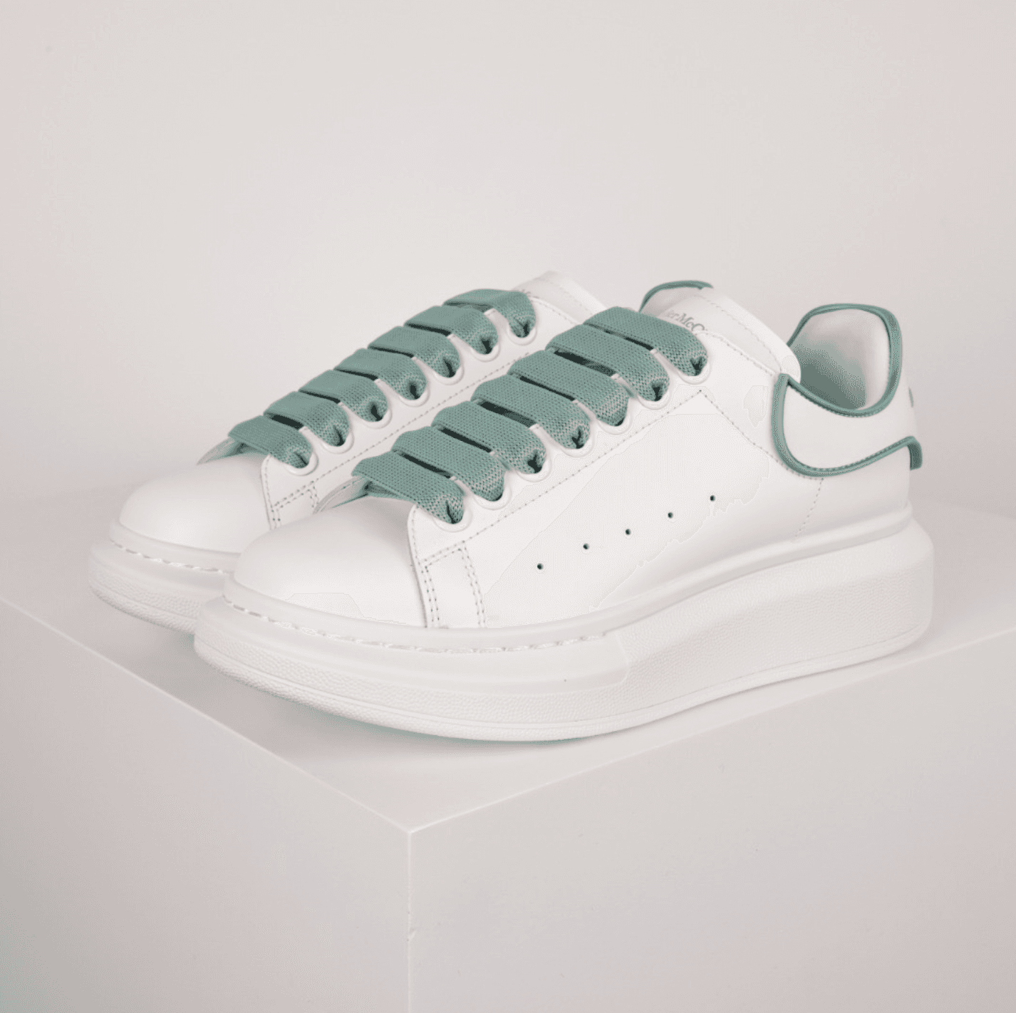 Alexander McQueen Sneaker White with Mint Green Accents