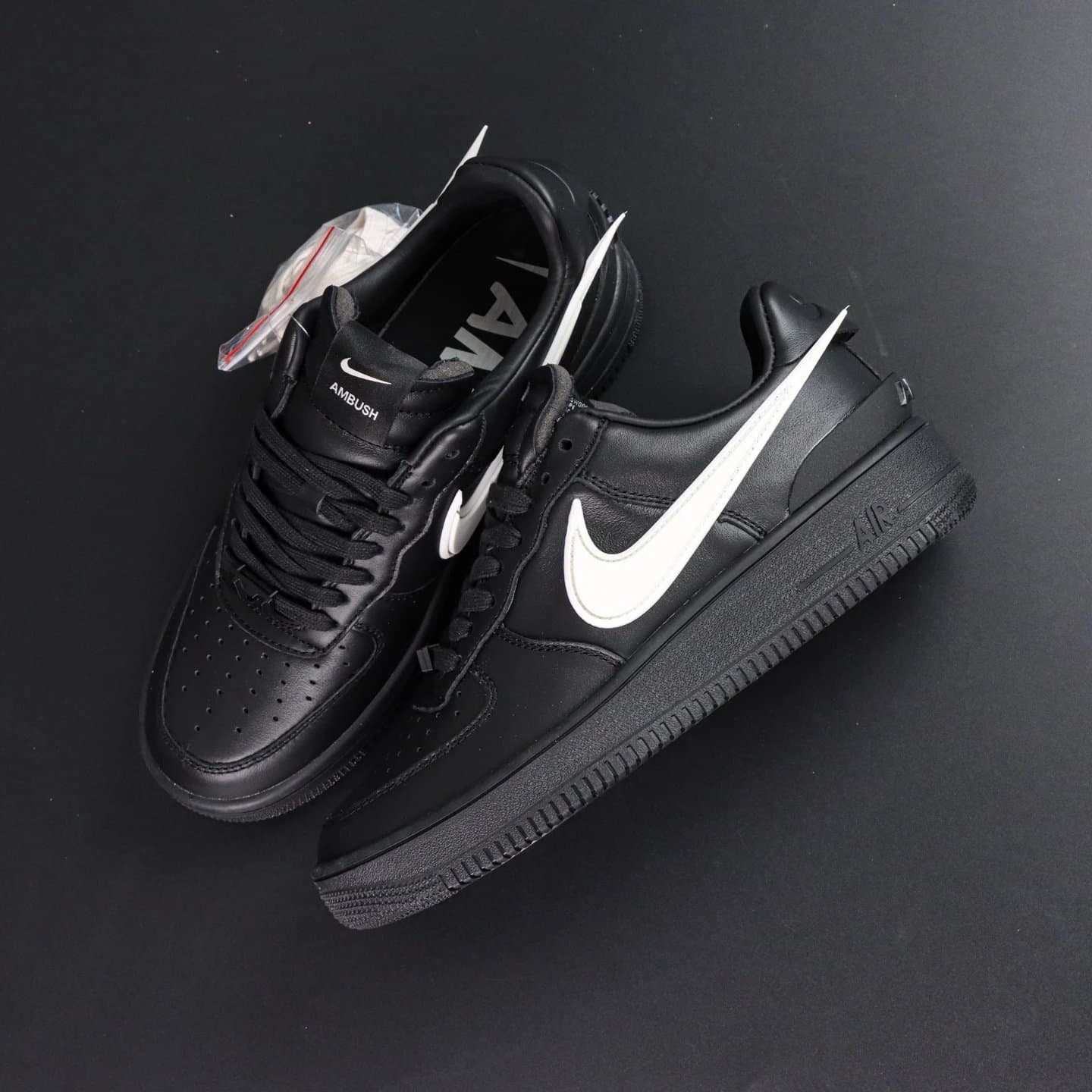 Nike Air Force 1 Low Ambush Black/White
