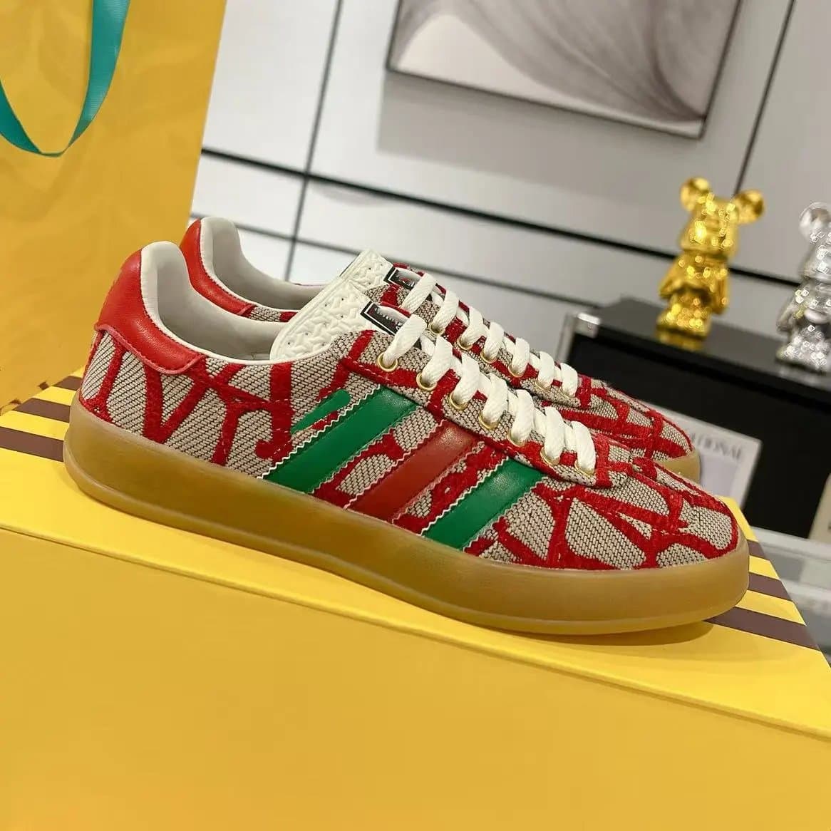Adidas × Gucci Gazelle GG Monogram — 款式4