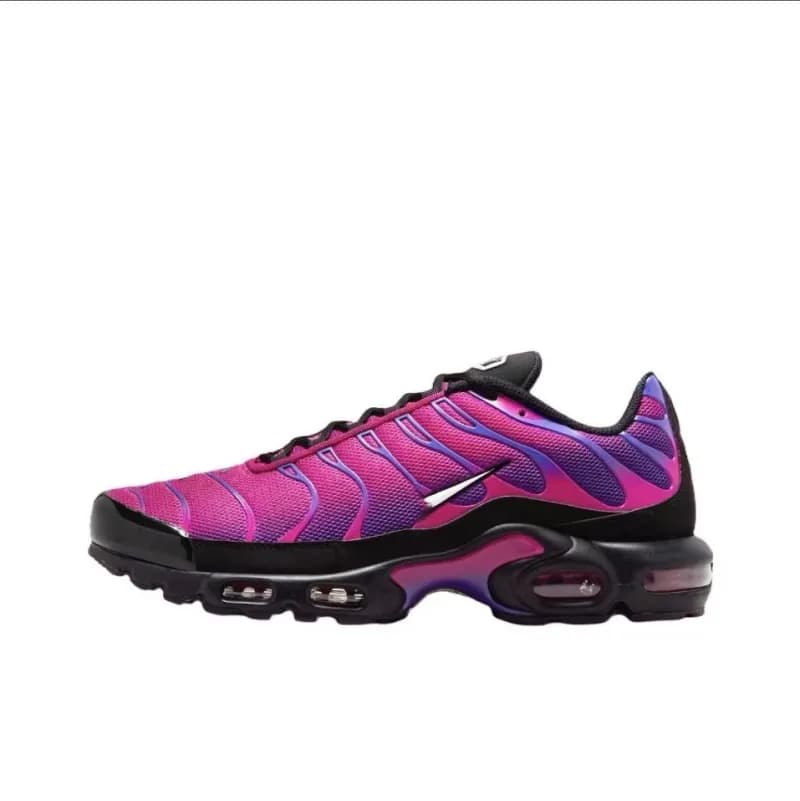 Nike Air Max Plus Triple Black/White — TN-30