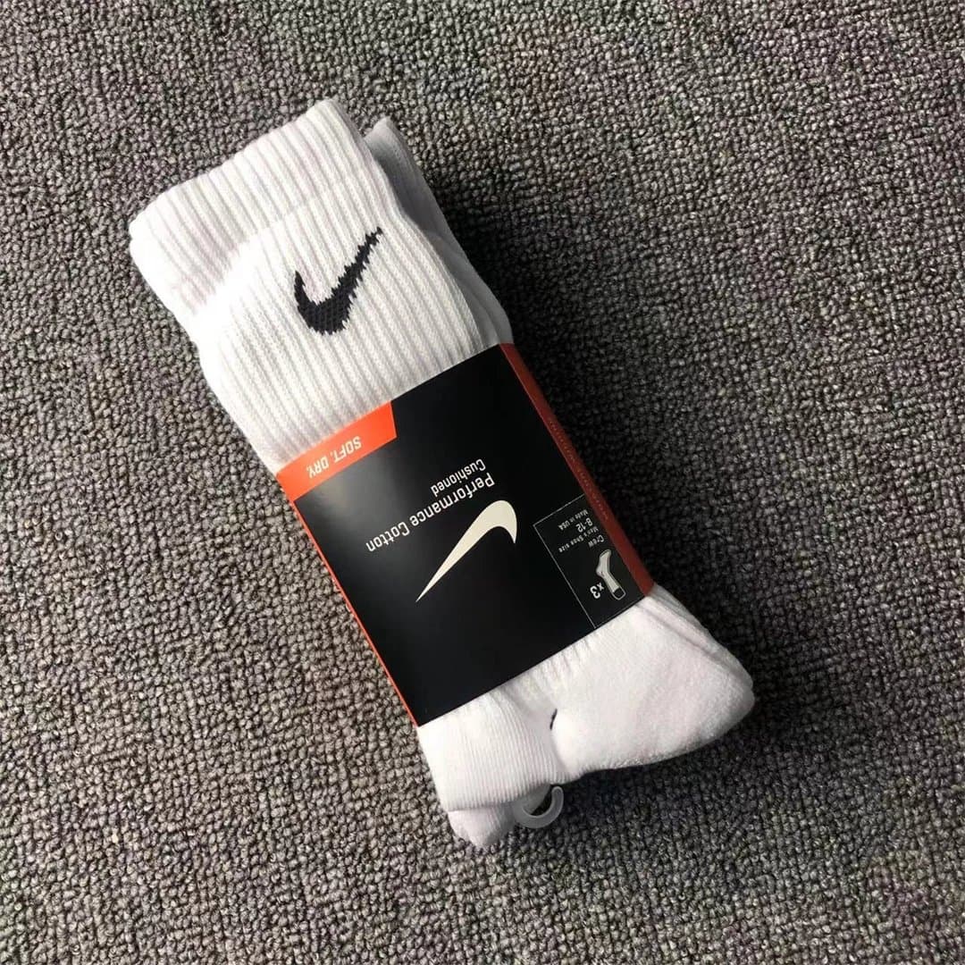 Nike Performance Cotton Crew Socks Black Swoosh