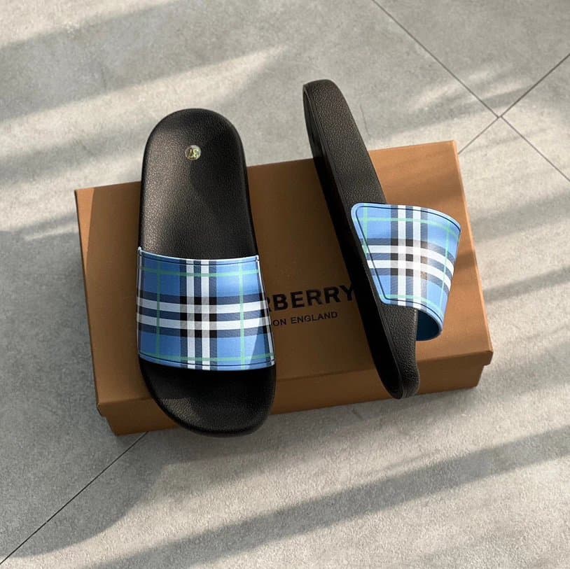 Burberry Slide Sandal Classic Check