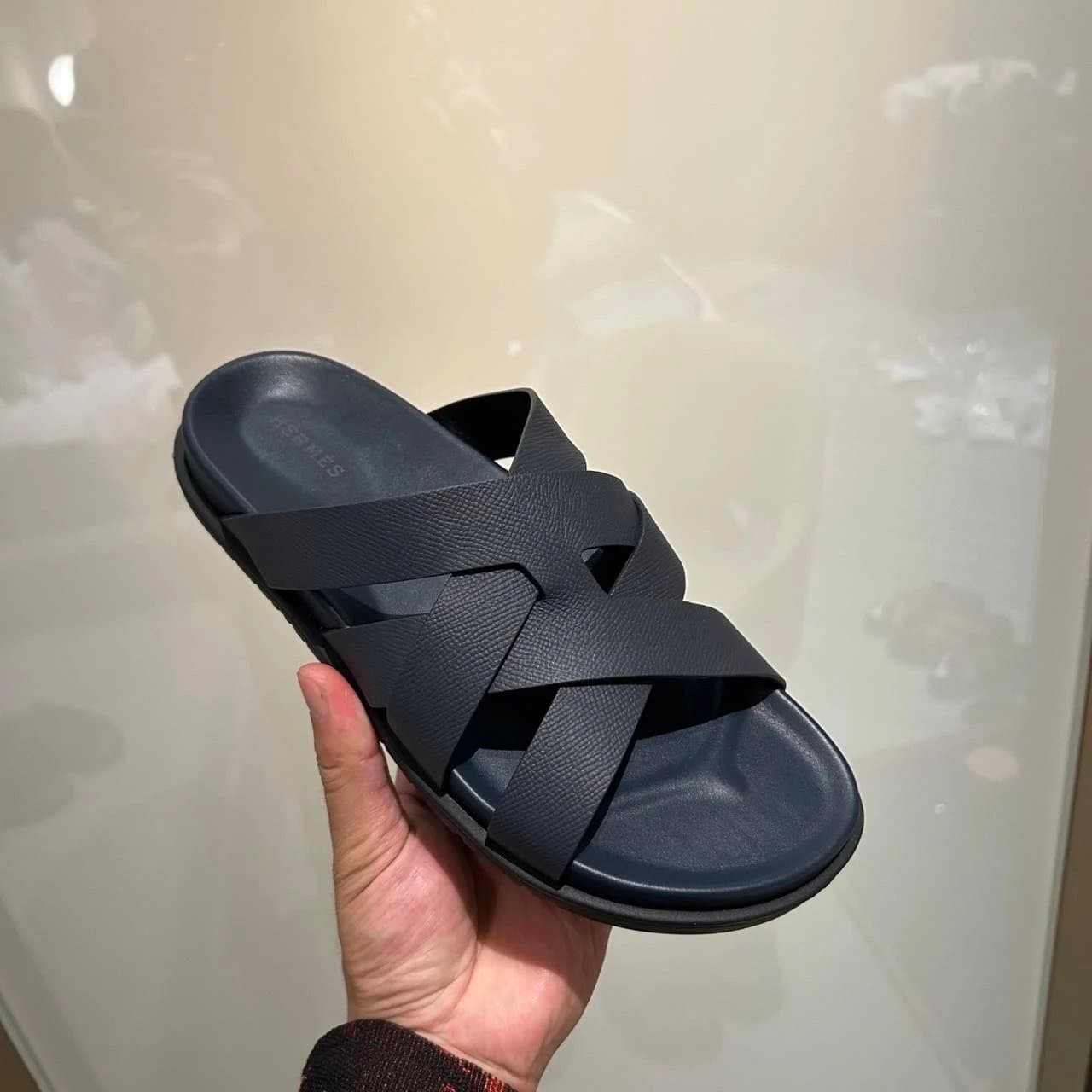 Hermès Oran Slide Cross-Strap — A281
