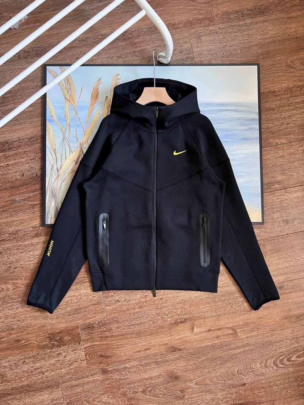 Nike Windrunner Jacket Classic Black — 010314002