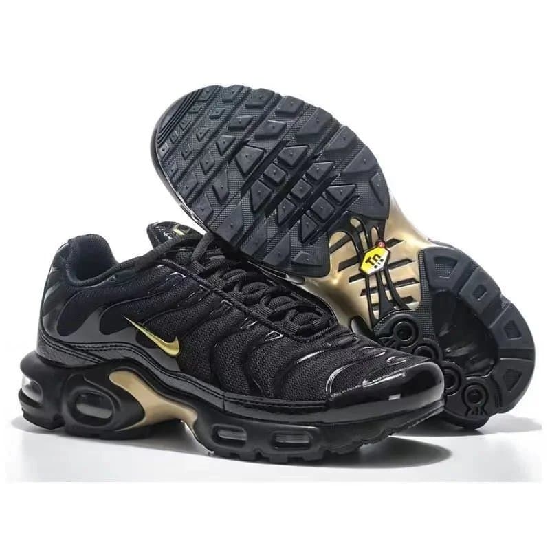 Nike Air Max Plus TN — 21
